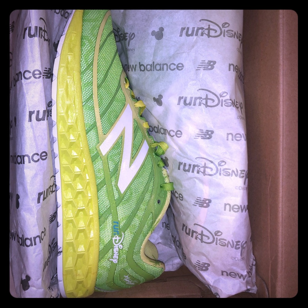 Runs Disney Tinkerbell running shoes